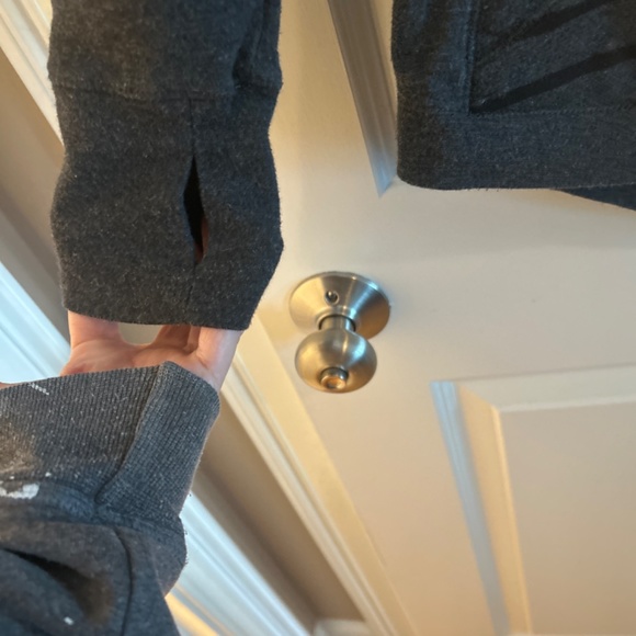 Sweatshirt - Picture 3 of 3